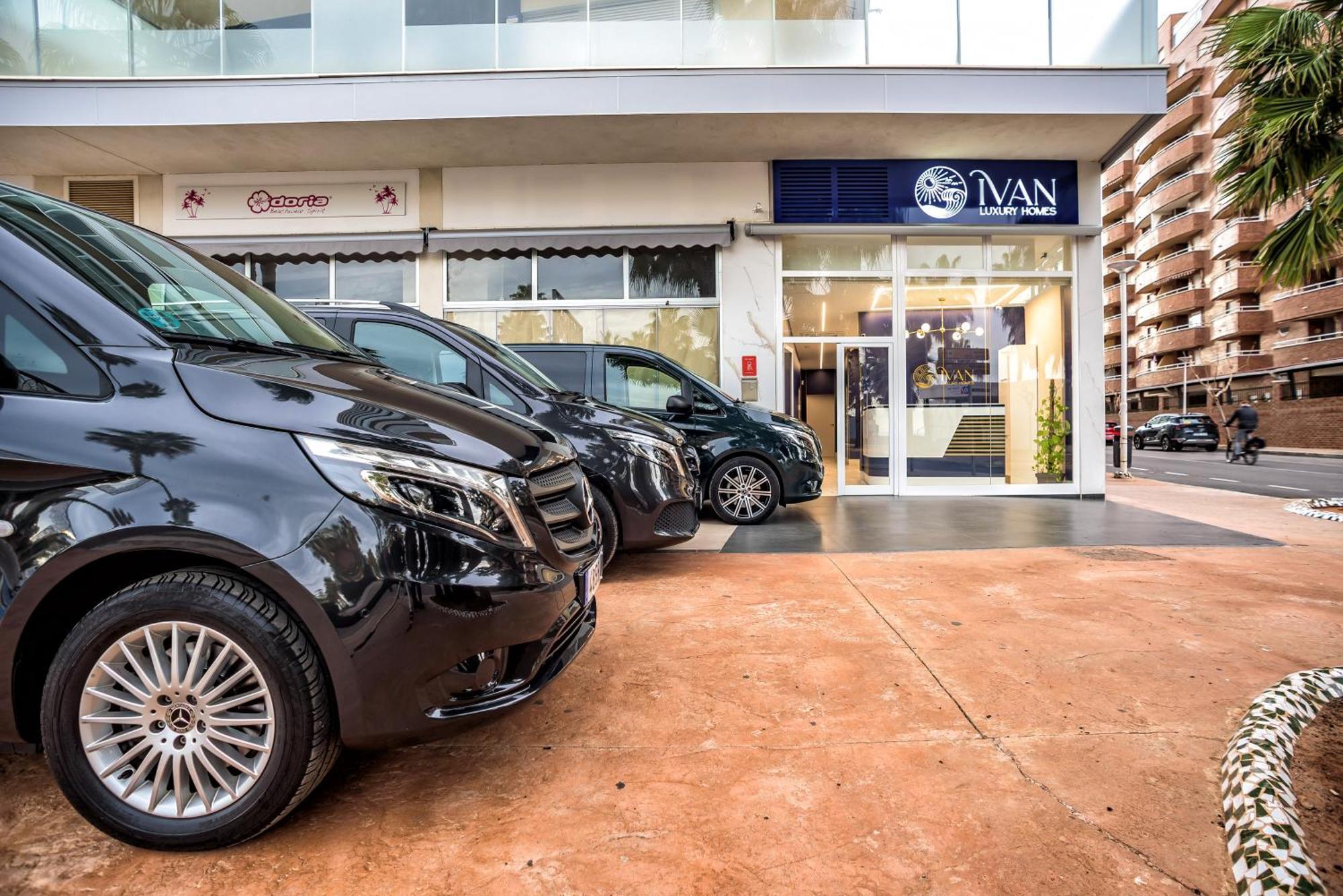 Casa Luna Ivan Luxury Homes 1ªpta Norte 1ªlinea オロペサ・デル・マール エクステリア 写真